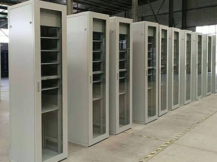 非標(biāo)定制-電力機柜