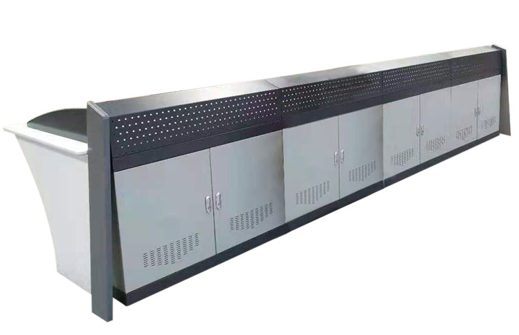 監(jiān)控操作臺