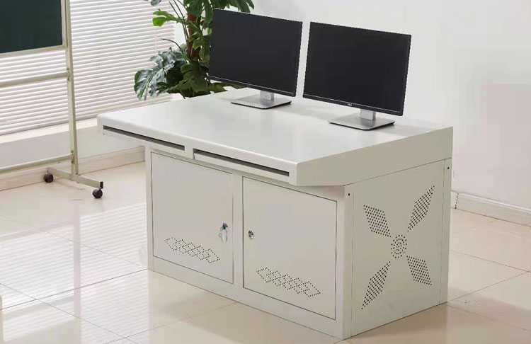 平板操作臺(tái)